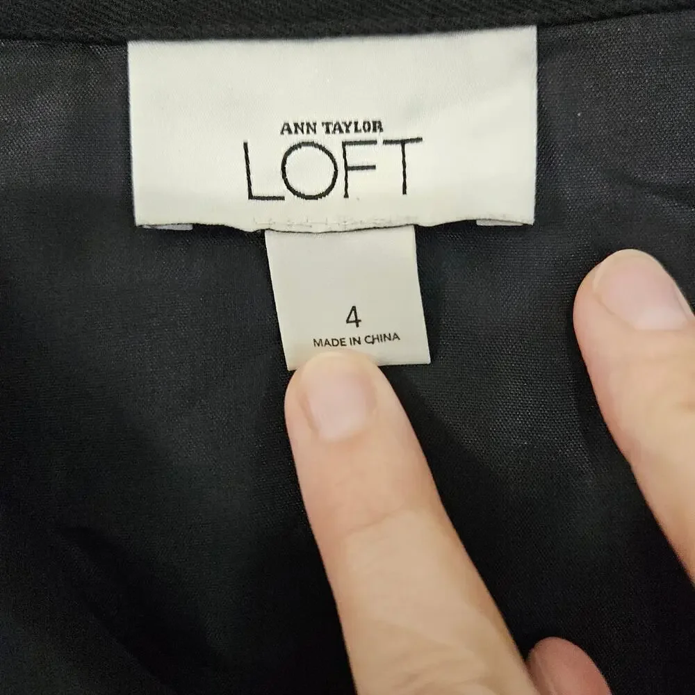 Loft Black Embroidery High Waist Pleated Flare Skirt Below the Knee  Sz 4 Small